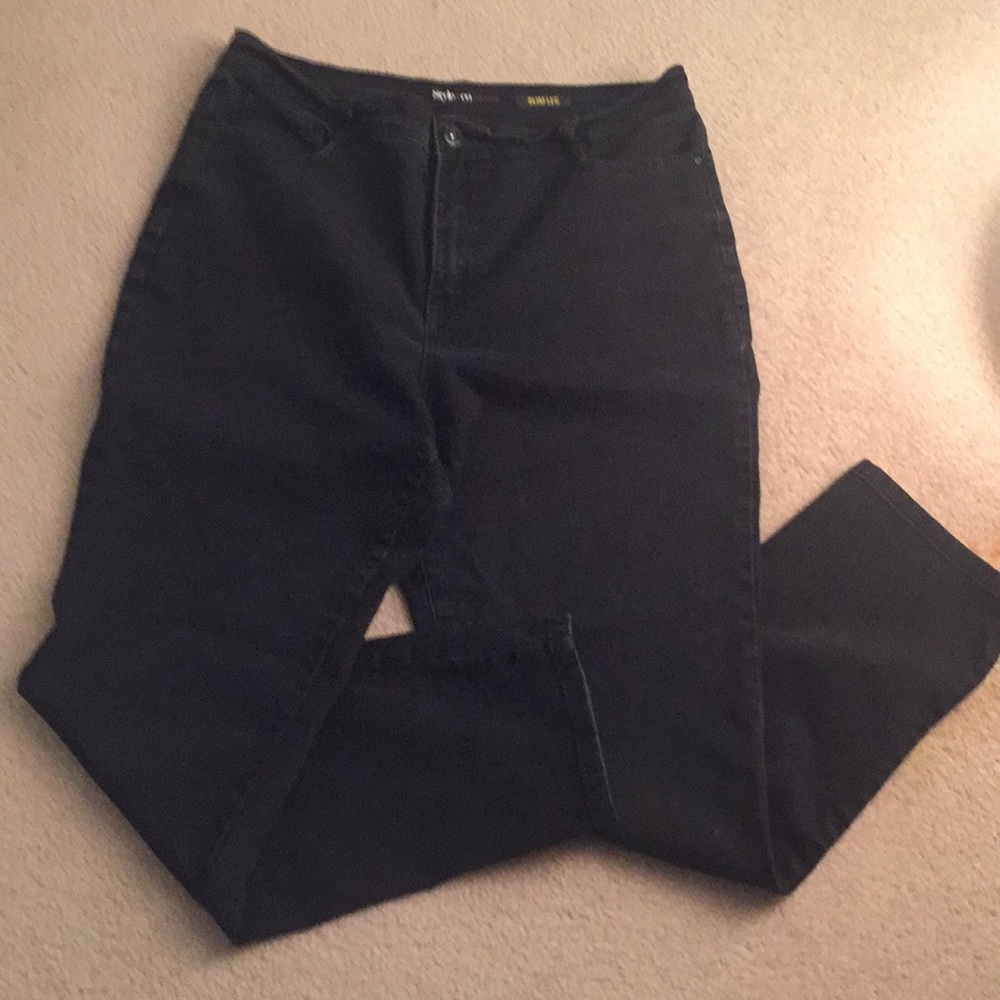 Women’s slim leg jeans